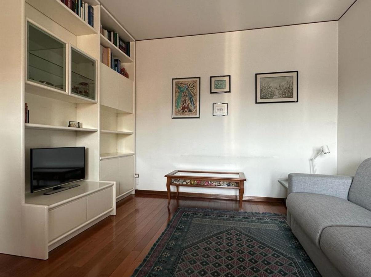 Blue Rosa Flat Apartamento Pádua Exterior foto